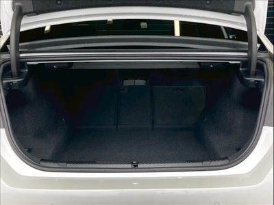2024 BMW 5 SERIES SEDAN 缩略图 13