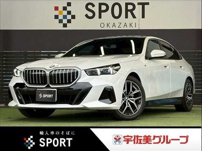 2024 BMW 5 SERIES SEDAN 照片 1