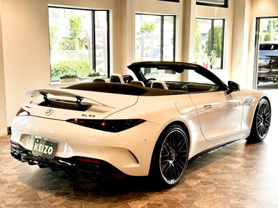 صورة 5 لـ 2023 Mercedes-BENZ SL AMG