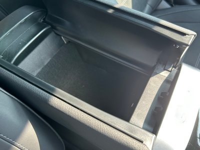 صورة مصغرة 41 لـ 2025 Mercedes-BENZ C-CLASS