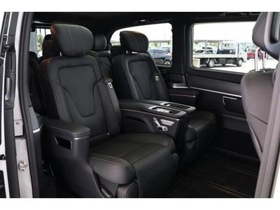 صورة 7 لـ 2023 Mercedes-BENZ V-CLASS
