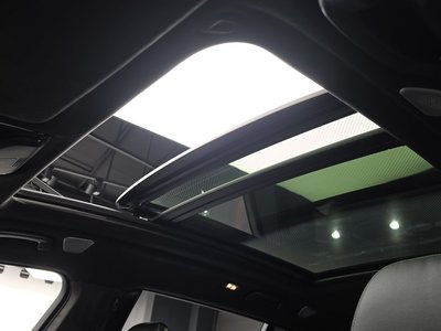 2023 BMW X7 — миниатюра 23