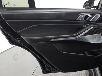 2023 BMW X7 — миниатюра 15