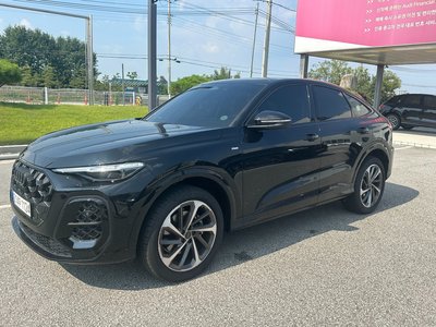 2025 AUDI Q5 photo 1