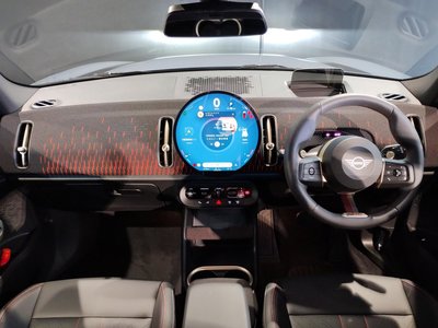 صورة مصغرة 41 لـ 2025 MINI COOPER COUNTRYMAN