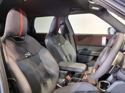صورة مصغرة 34 لـ 2025 MINI COOPER COUNTRYMAN