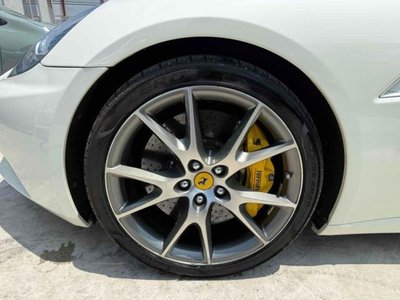  FERRARI CALIFORNIA — миниатюра 39