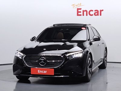 MERCEDES-BENZ E-CLASS - 2