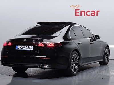 MERCEDES-BENZ E-CLASS - 3