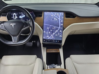 TESLA MODEL X - 5