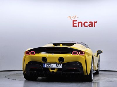 FERRARI SF90 SPIDER - 3