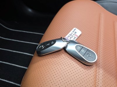2024 Mercedes-BENZ GLC — миниатюра 34