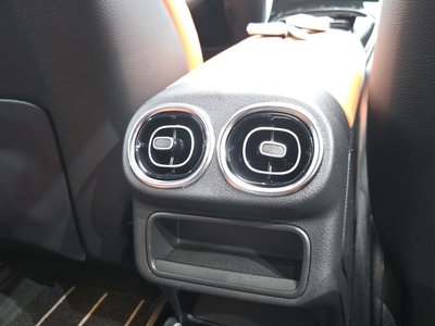 2024 Mercedes-BENZ GLC — миниатюра 31