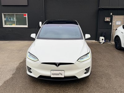 TESLA MODEL X - 4