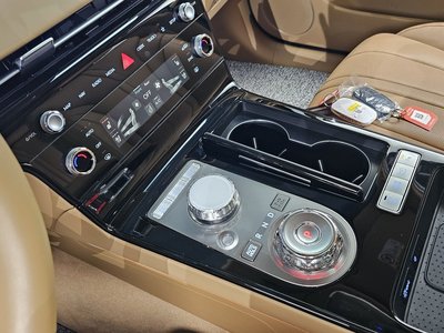 GENESIS G80 (RG3) - 9