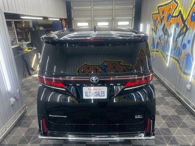 TOYOTA VELLFIRE - 10