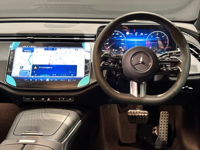 MERCEDES-BENZ E-CLASS - 4