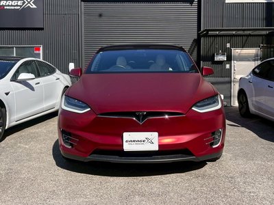 TESLA MODEL X - 2