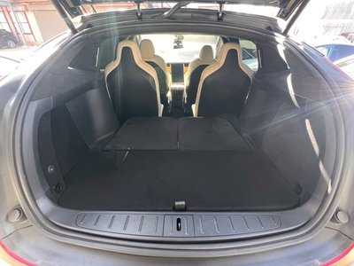 2020 Tesla MODEL X 缩略图 37