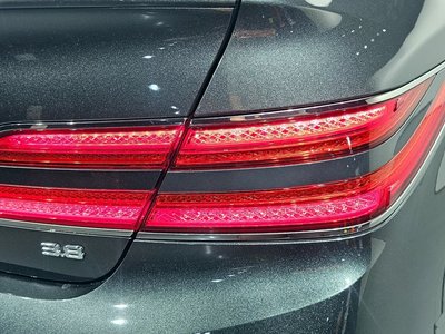 2019 Genesis G90 — фото 10