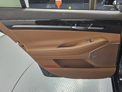صورة مصغرة 15 لـ 2019 Genesis G90