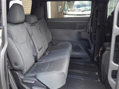 2026 Toyota ALPHARD — фото 19