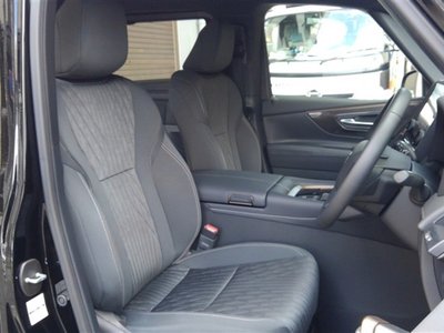 2026 Toyota ALPHARD — фото 18