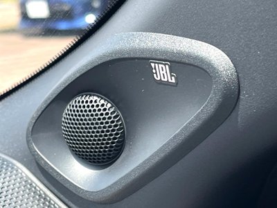 TOYOTA YARIS - 4