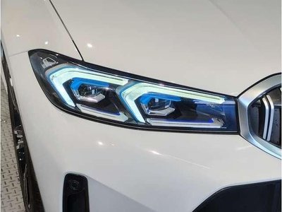 2023 BMW 3 SERIES — фото 9
