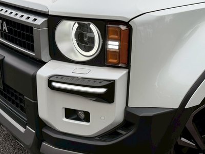 TOYOTA LAND CRUISER 250 - 5