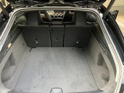 MERCEDES-BENZ CLA - 9
