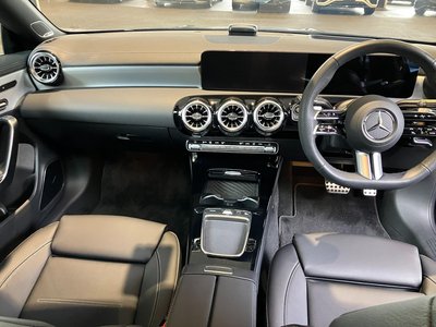 MERCEDES-BENZ CLA - 7