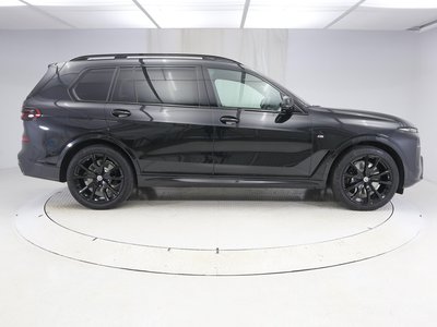 BMW X7 - 6