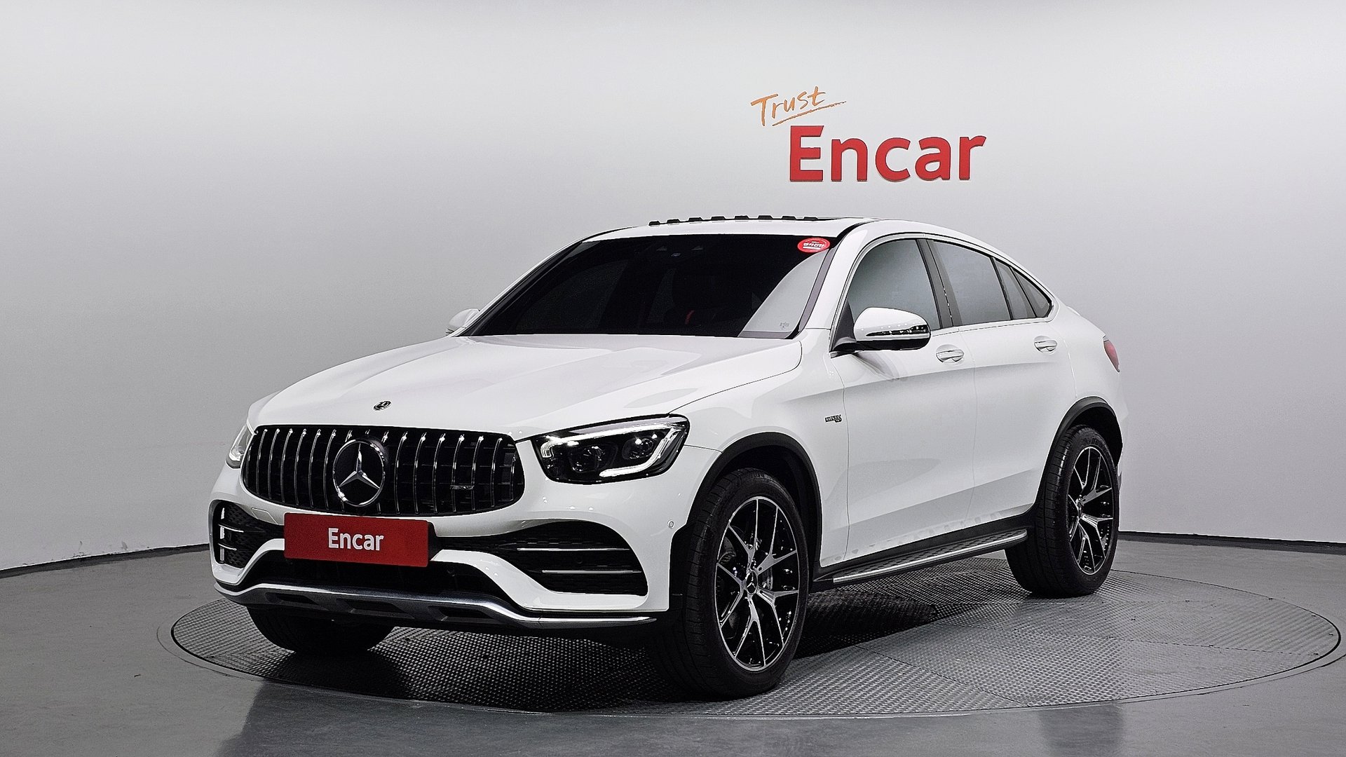 MERCEDES-BENZ GLC - View 1