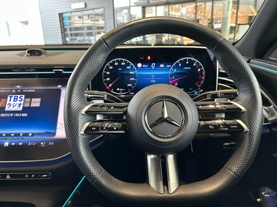 MERCEDES-BENZ E-CLASS - 4