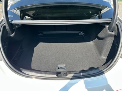 2026 Mercedes-BENZ C-CLASS — миниатюра 30