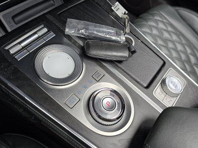 GENESIS GV80 - 9