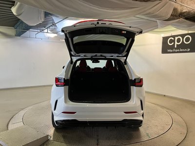 2023 Lexus NX — миниатюра 33