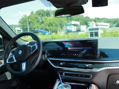 2026 BMW X6 — миниатюра 13