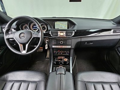 MERCEDES-BENZ E-CLASS - 5