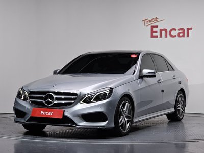 MERCEDES-BENZ E-CLASS - 1