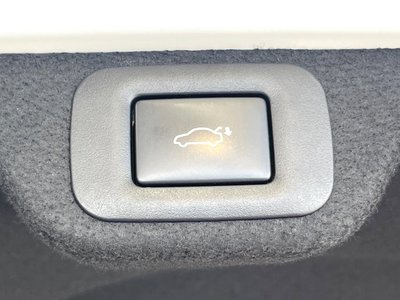 2025 Toyota CROWN CROSSOVER thumbnail 28