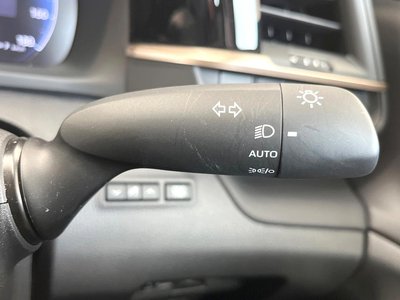 2025 Toyota CROWN CROSSOVER thumbnail 39