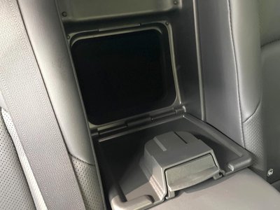 2025 Toyota CROWN CROSSOVER thumbnail 53
