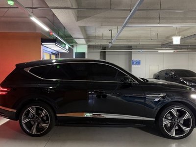GENESIS GV80 - 5