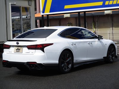 LEXUS LS - 7