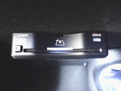 MERCEDES-BENZ E-CLASS - 10