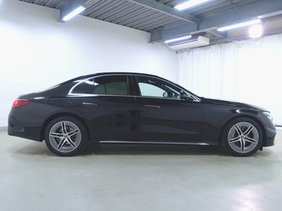 MERCEDES-BENZ E-CLASS - 8