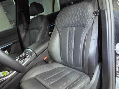 2025 BMW X7 — фото 10