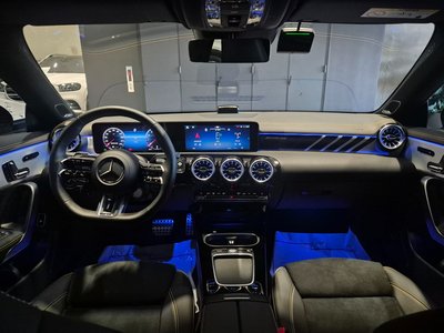 MERCEDES-BENZ CLA - 4